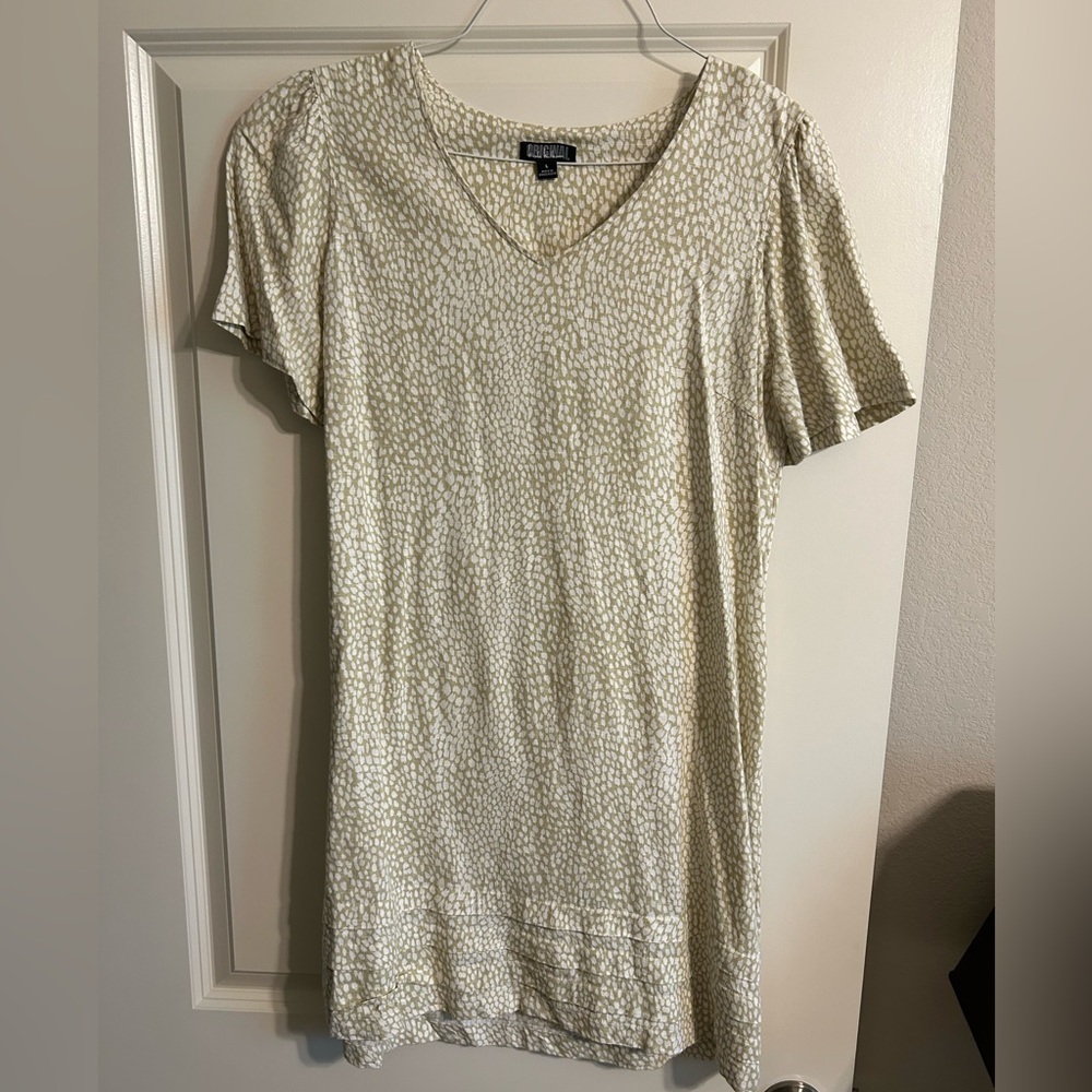 Linen Animal Print V-Neck Dress